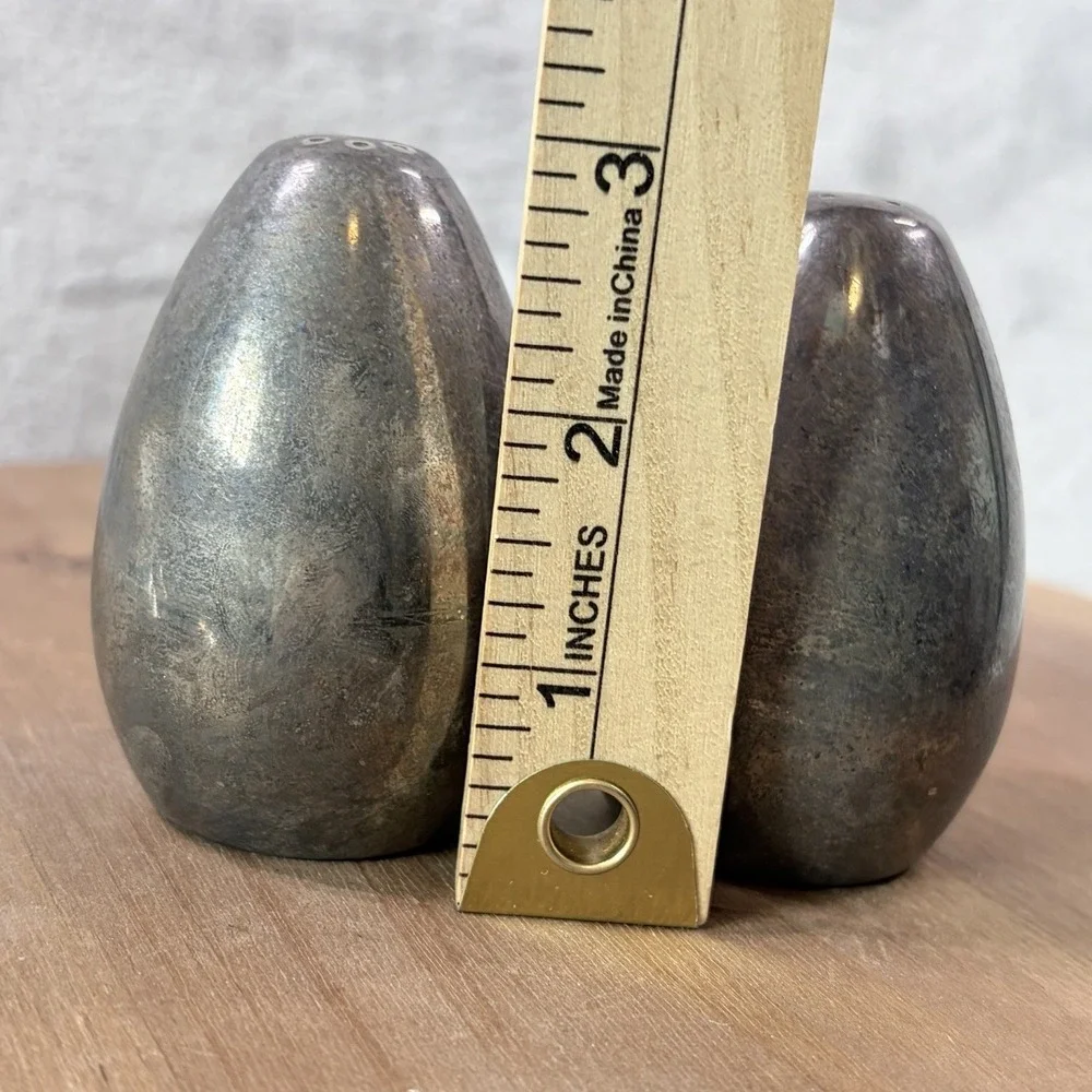Vintage MCM‎ Metallic Egg Shape Salt & Pepper Shakers Silver Gray Set